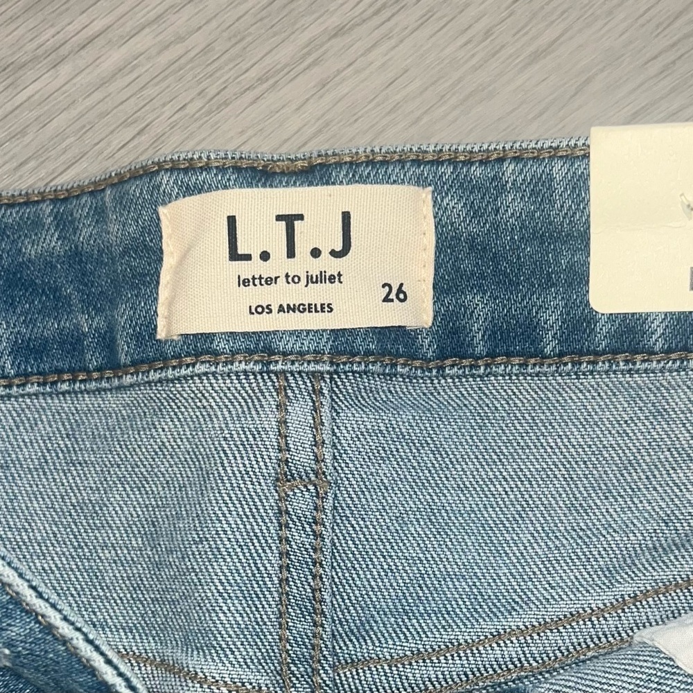 New LETTER TO JULIET L.T.J. JULIET HIGH RISE Distressed Straight Leg JEANS - Picture 3 of 7
